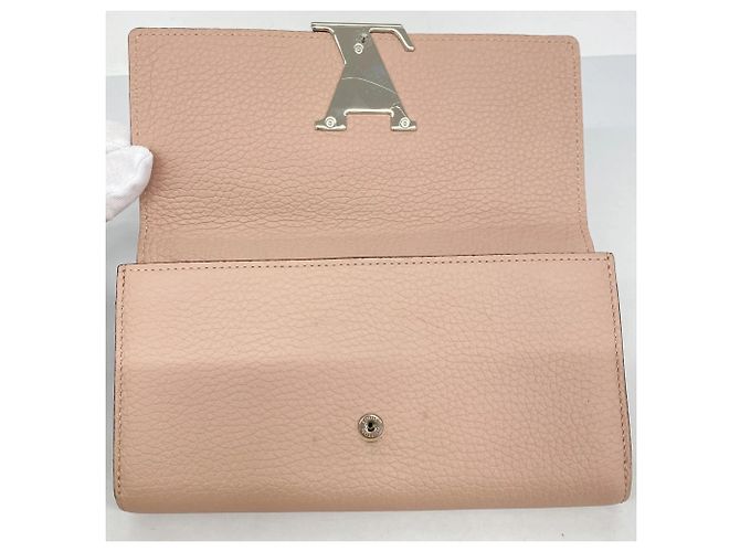 Cartera Larga Capucines Louis Vuitton - vista 3