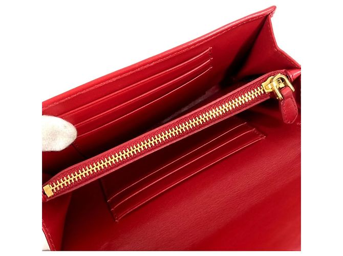 Saffiano Cartera de cadena acolchada Prada en rojo Roja - vista 11