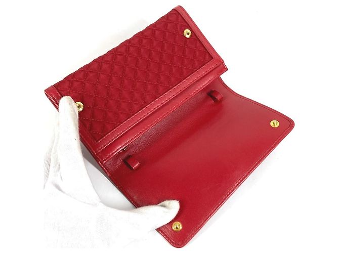 Saffiano Cartera de cadena acolchada Prada en rojo Roja - vista 9