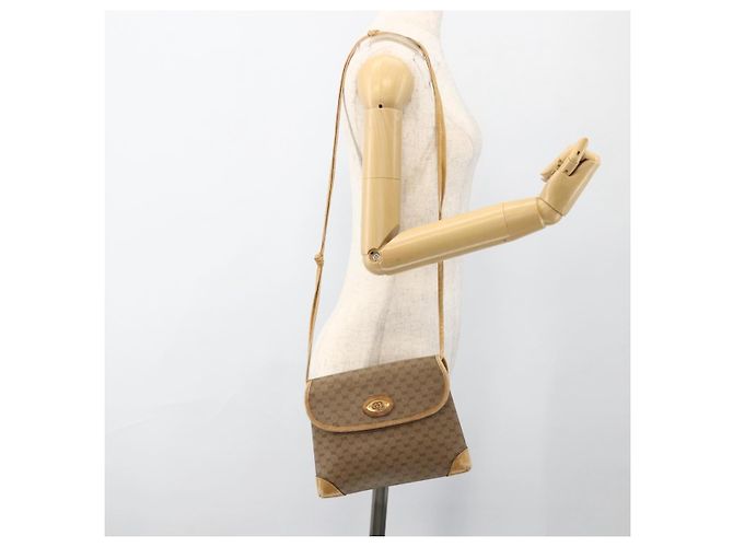 Gucci Borsa a Spalla Micro GG Supreme PVC Beige Oro 007 92 5548 Auth th6642 D'oro - vista 24