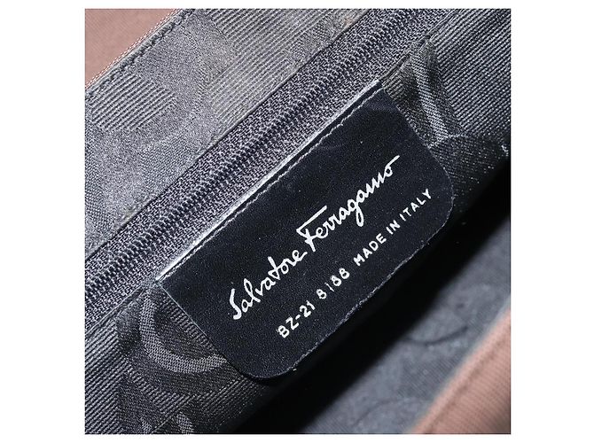 Borsa a Spalla Vala in Nylon Marrone e Argento di Salvatore Ferragamo Auth gh1918 - vista 17