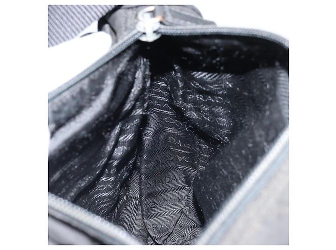 Borsa a Spalla PRADA in Nylon Nero Argento Autentica BSZ143 - vista 21