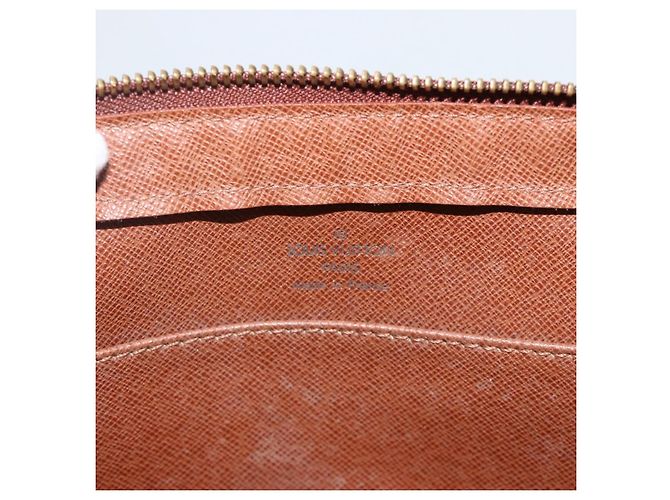 LOUIS VUITTON Clutch Orsay Monogram M51790 LV Auth th6654 Monogramma - vista 15
