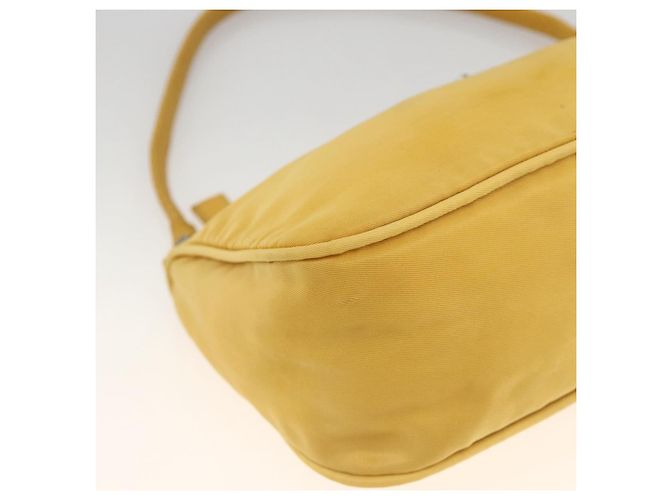 PRADA Bolsa Pouch de Nylon Amarillo Plata Auth AMZ450 - vista 11