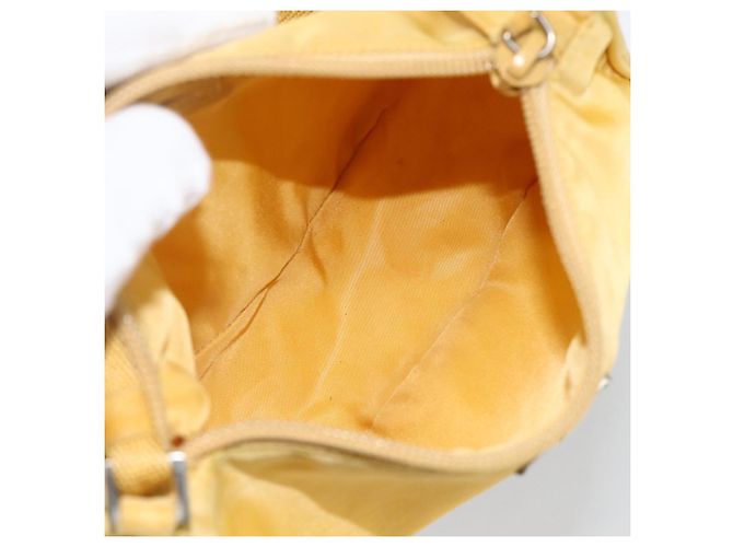 PRADA Bolsa Pouch de Nylon Amarillo Plata Auth AMZ450 - vista 18