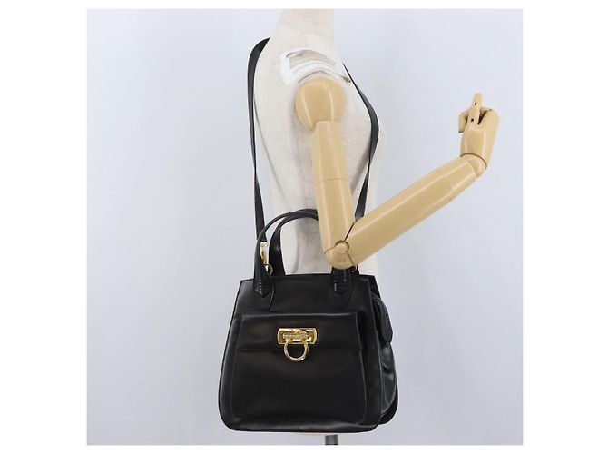 Borsa a mano in pelle Gancini Salvatore Ferragamo 2 in 1 Nero Oro Auth ARZ417 - vista 25