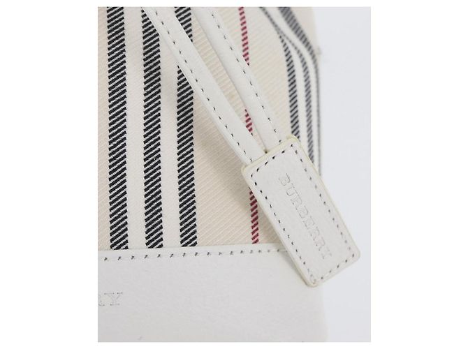 Borsa a mano Burberry Nova Check in tela e pelle argento e bianco Auth SW2175 - vista 15