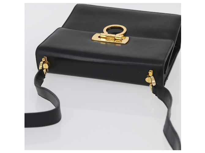 Borsa a Spalla Gancini in Pelle Nera e Oro Auth AMZ412 di Salvatore Ferragamo Nero D'oro - vista 6