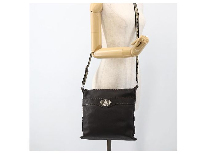 FENDI Schultertasche aus Leder Braun Silber Authentisch ka3356A - Ansicht 24