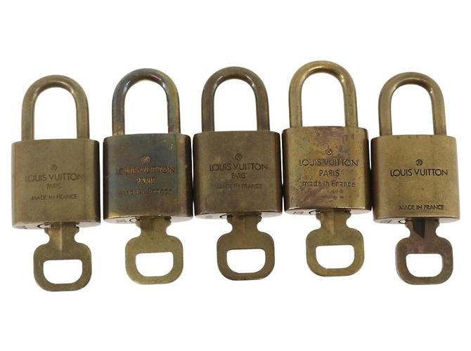 LOUIS VUITTON Conjunto de 5 Candados de Metal Dorado LV Auth 173289 - vista 3