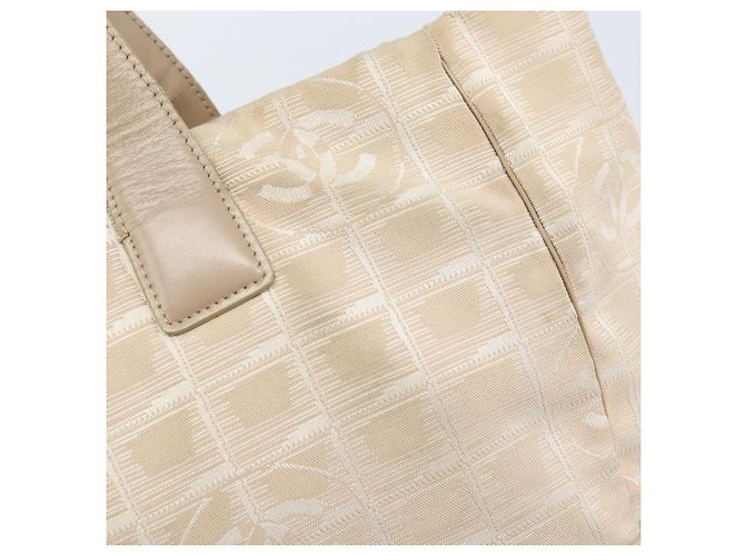 CHANEL Nuova Borsa Tote da Viaggio Nylon Beige Oro CC Auth ti3789 D'oro - vista 14