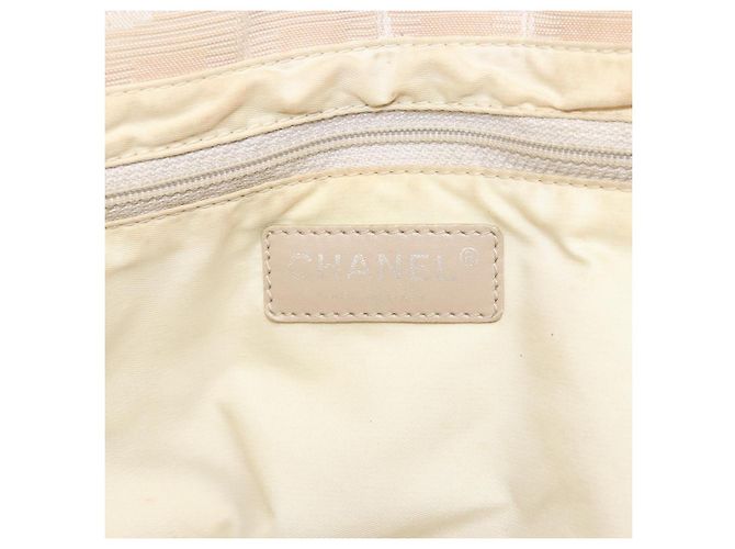 CHANEL Nuova Borsa Tote da Viaggio Nylon Beige Oro CC Auth ti3789 D'oro - vista 15