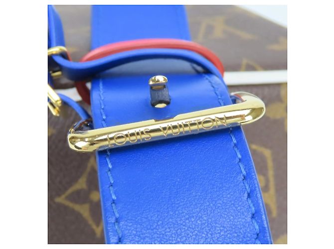 Borsa Louis Vuitton NBA Cloakroom Drop Kit Marrone Blu - vista 14