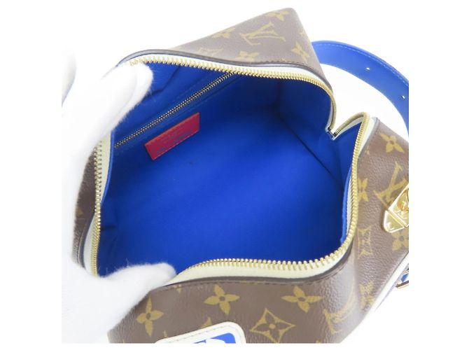 Borsa Louis Vuitton NBA Cloakroom Drop Kit Marrone Blu - vista 23