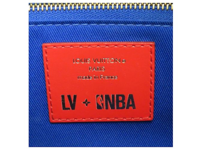 Borsa Louis Vuitton NBA Cloakroom Drop Kit Marrone Blu - vista 26