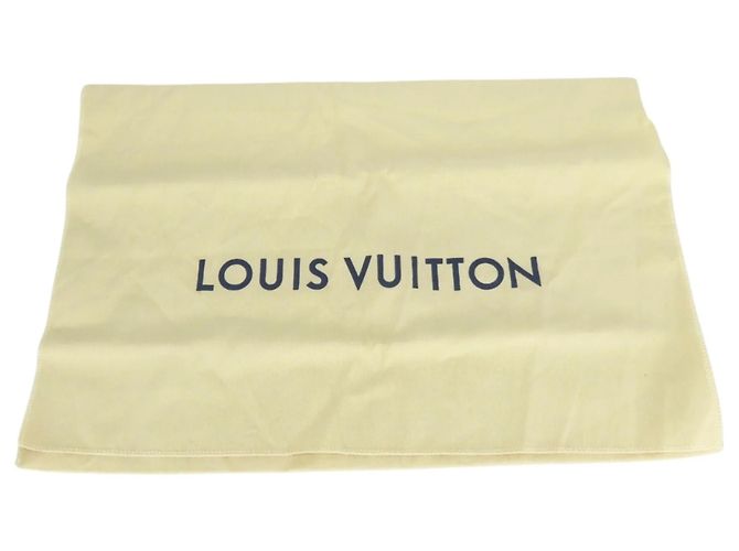 Borsa Louis Vuitton NBA Cloakroom Drop Kit Marrone Blu - vista 32