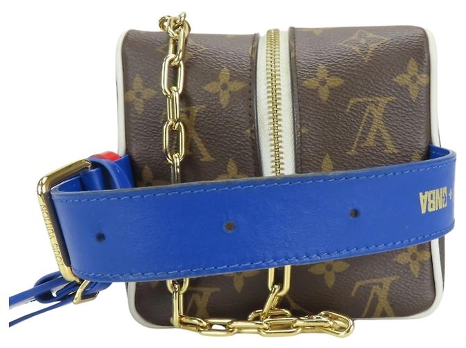 Borsa Louis Vuitton NBA Cloakroom Drop Kit Marrone Blu - vista 6