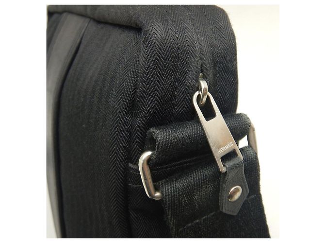 Borsa a Spalla PM Acapulco di Hermès Nero - vista 13