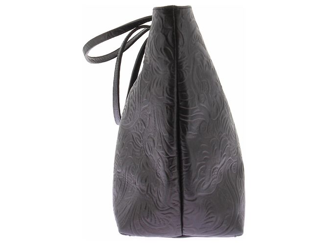Fendi Handtasche aus schwarzem gemustertem Leder - Ansicht 3