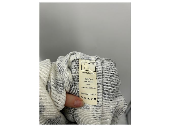 Autre Marque Robe à sequins imprimé bandana blanc et bleu White - view 7