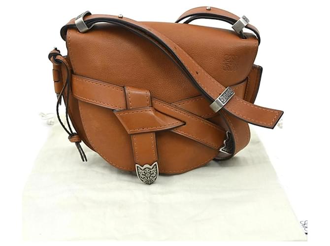 Borsa a Spalla in Pelle Loewe Marrone - vista 17
