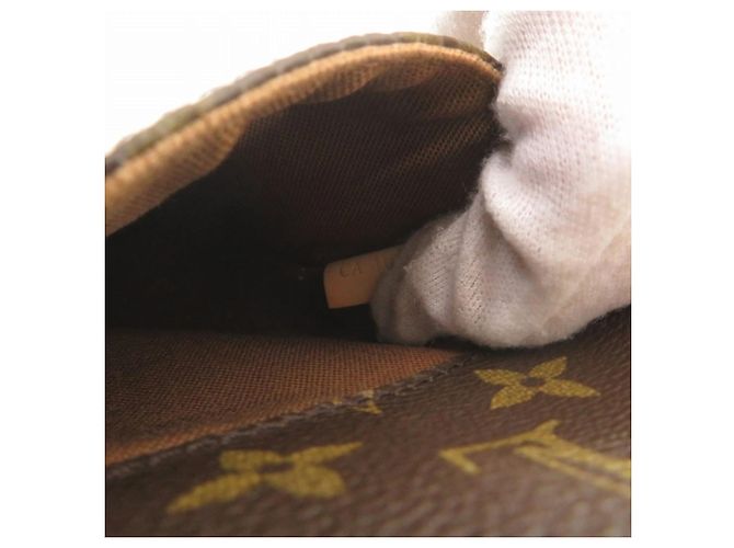 Borsa Pochette Gange Monogram Louis Vuitton Marrone - vista 8