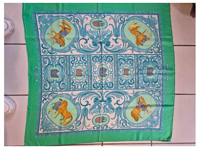 Hermès Seidentuch Grün 90x90 - Ansicht 2