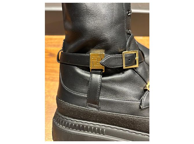 Botas de combate de cuero negro con hebilla Fendi - vista 13
