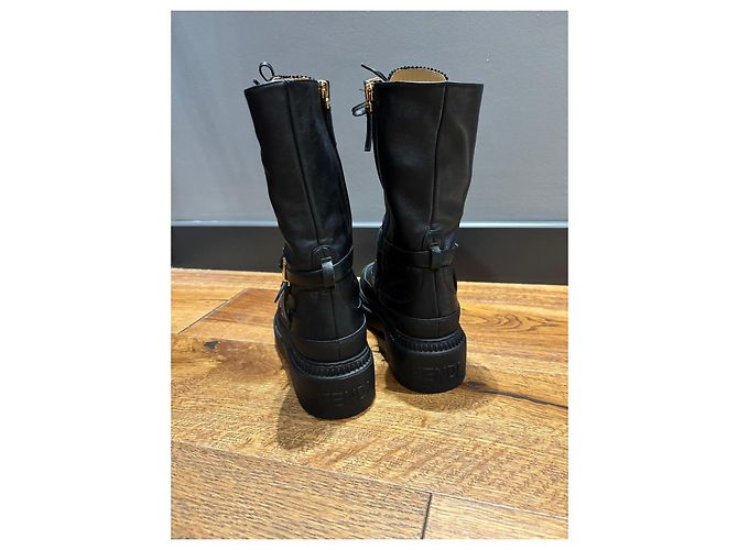 Botas de combate de cuero negro con hebilla Fendi - vista 8