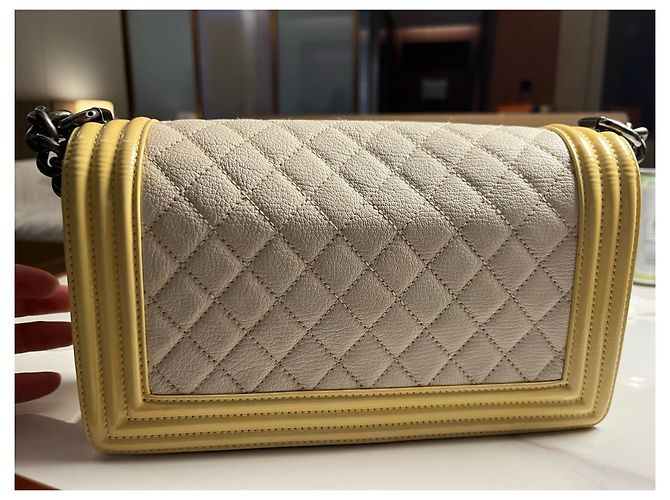 Borsa Chanel Boy Flap in pelle color crema Crudo - vista 7