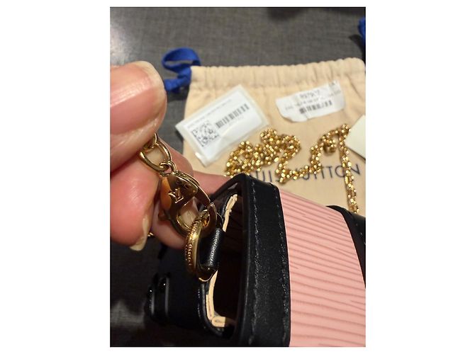 Petite Malle Louis Vuitton Nano Trunk Rosa de Piel - vista 10