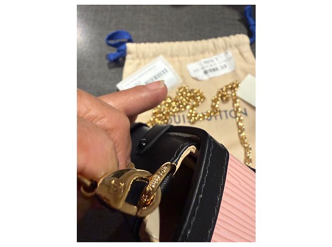 Petite Malle Louis Vuitton Nano Trunk Rosa de Piel - vista 7