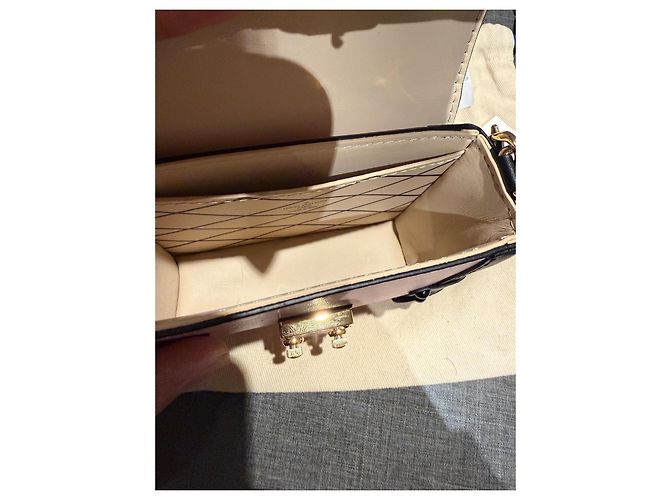 Petite Malle Louis Vuitton Nano Trunk Rosa de Piel - vista 9
