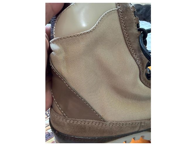 Botines Louis Vuitton de piel beige - vista 11