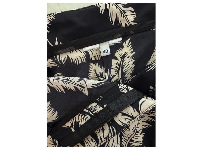 Moncler Shorts Schwarz Viskose - Ansicht 4