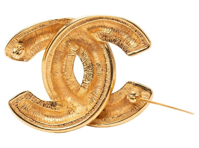Timeless Chanel Coco Mark Matelassé Logo Brosche Golden - Ansicht 3