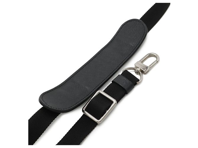 Pochette Outdoor Monogram Eclipse di Louis Vuitton Marrone Nero - vista 6