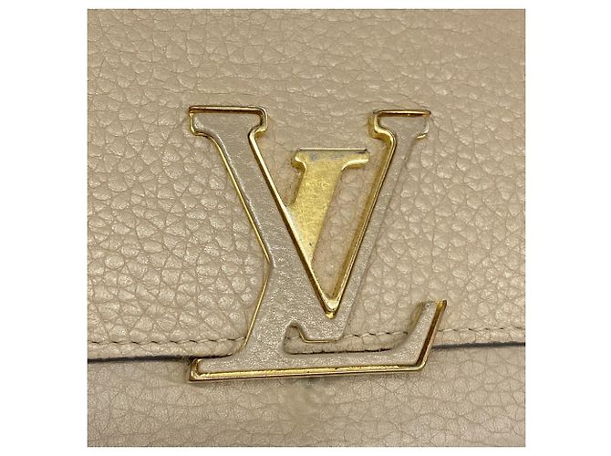 Cartera Larga Capucines de Louis Vuitton - vista 10