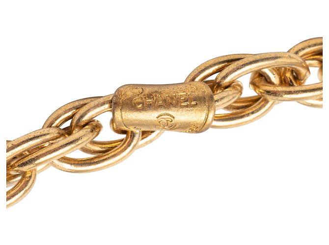 Collar envolvente de medallón dorado CC dorado de Chanel - vista 3