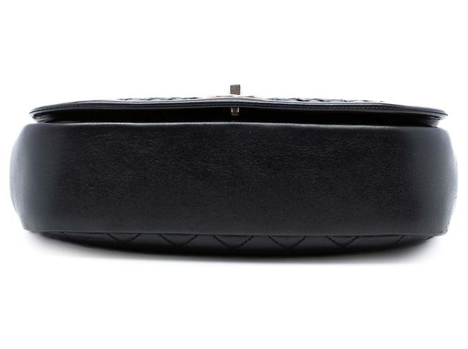 Borsa a tracolla intrecciata in pelle di agnello trapuntata nera Chanel Nero - vista 3