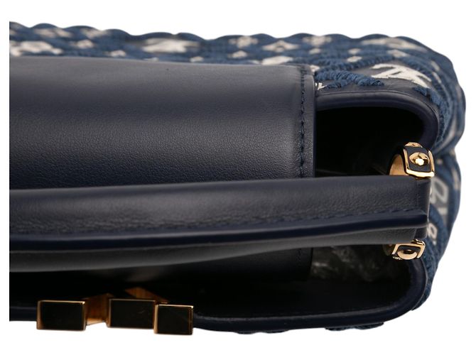 Louis Vuitton Blu Monogramma Dal 1854 Capucines BB Blu navy - vista 8
