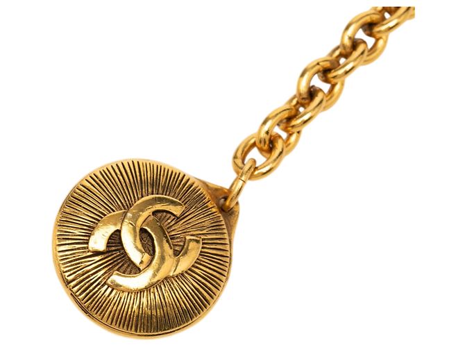 Cinturón de cadena con medallón chapado en oro CC de Chanel Dorado - vista 2