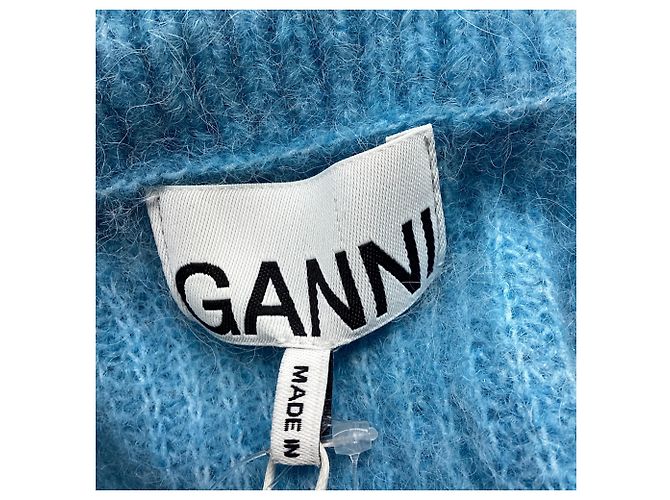 Feinstrick-Pullover aus hellblauer Wolle mit Ausschnitten von Ganni - Ansicht 7
