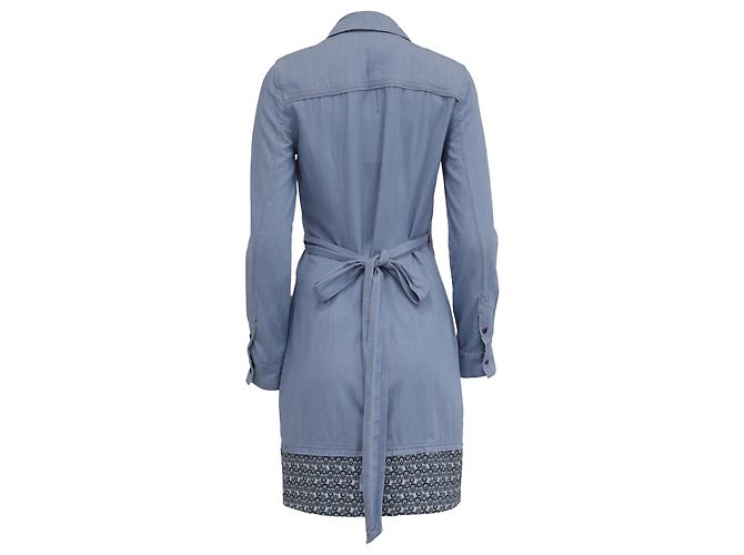 Vestido envolvente de chambray con cuello Savion de Diane von Furstenberg en rayón azul claro - vista 4