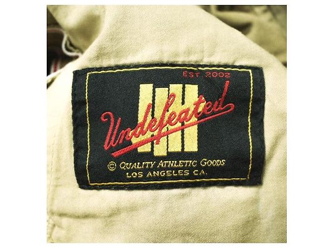 Autre Marque Bermuda de algodão UNDEFEATED Bege - vista 6