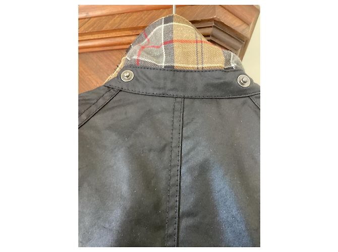 Nuova giacca Barbour Beadnell con cappuccio rimovibile in blu navy T40 - vista 10