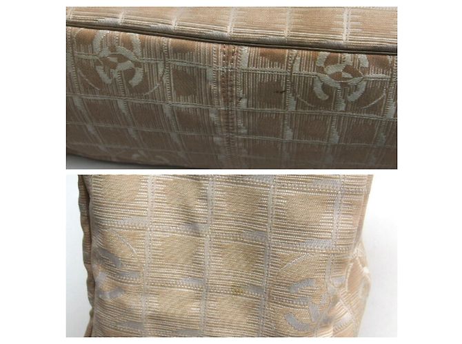 Tote MM della nuova linea di viaggio Chanel in beige - vista 6