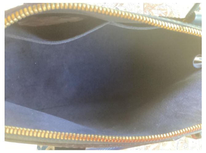 Borsa Louis Vuitton Alma in pelle epi blu navy - vista 7