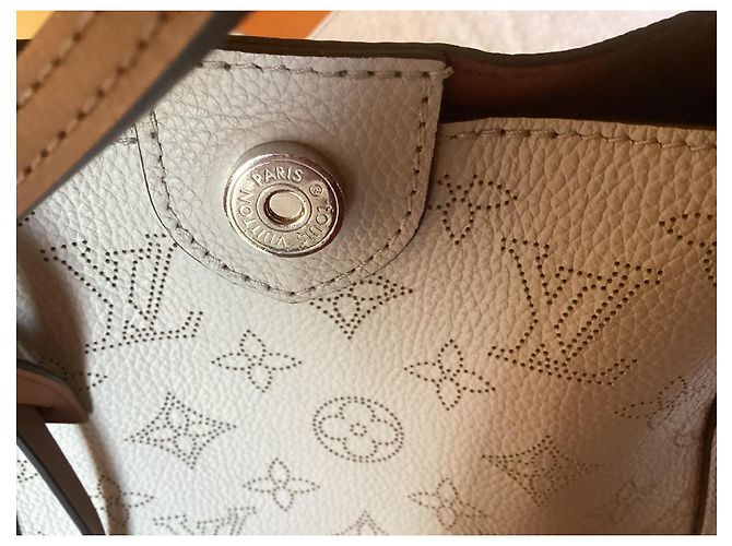 Louis Vuitton Hina Tasche Grau - vista 11