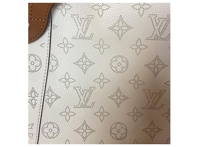 Louis Vuitton Hina Tasche Grau - vista 4